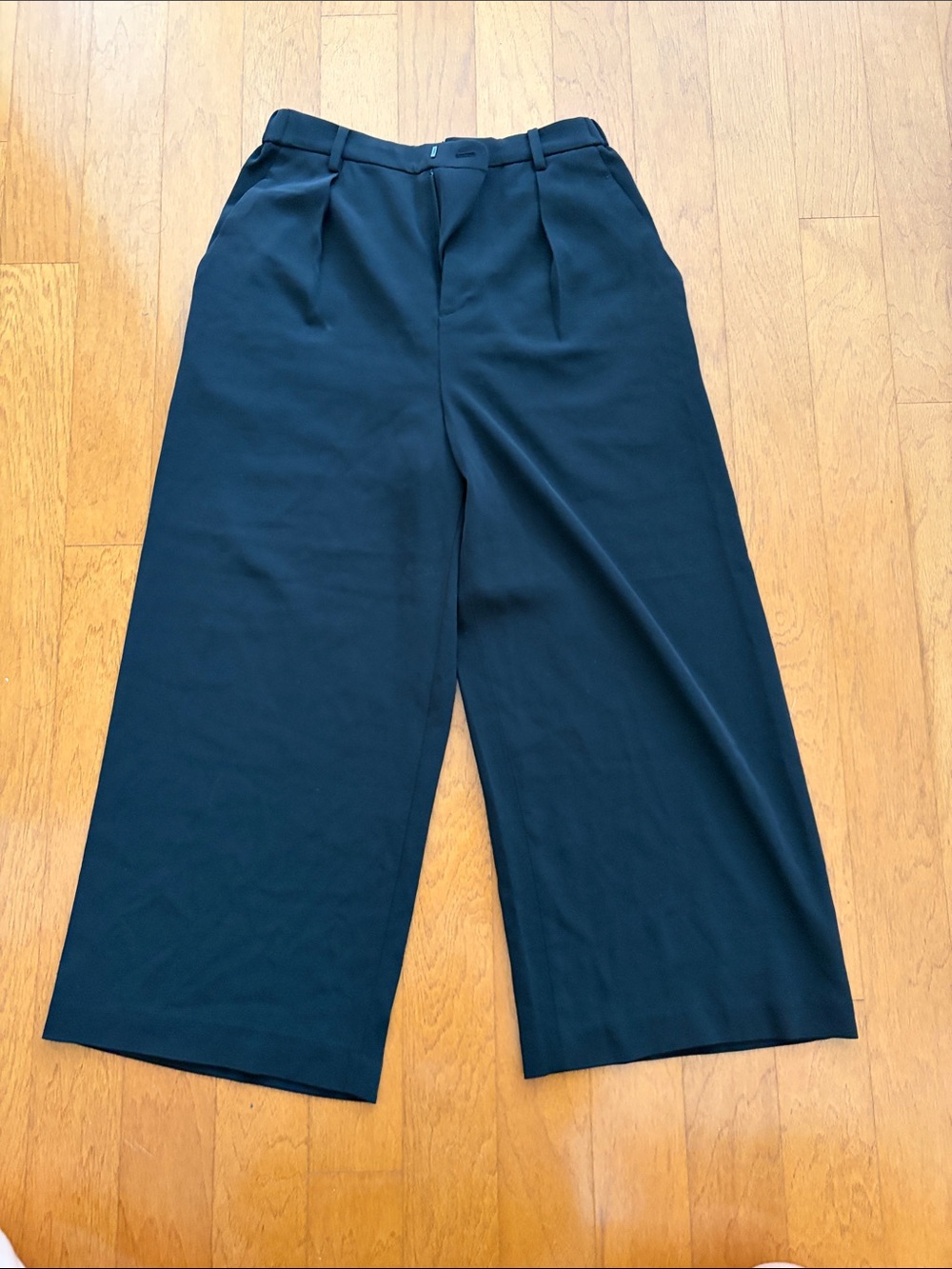 Uniqlo Wide Leg Black Pants